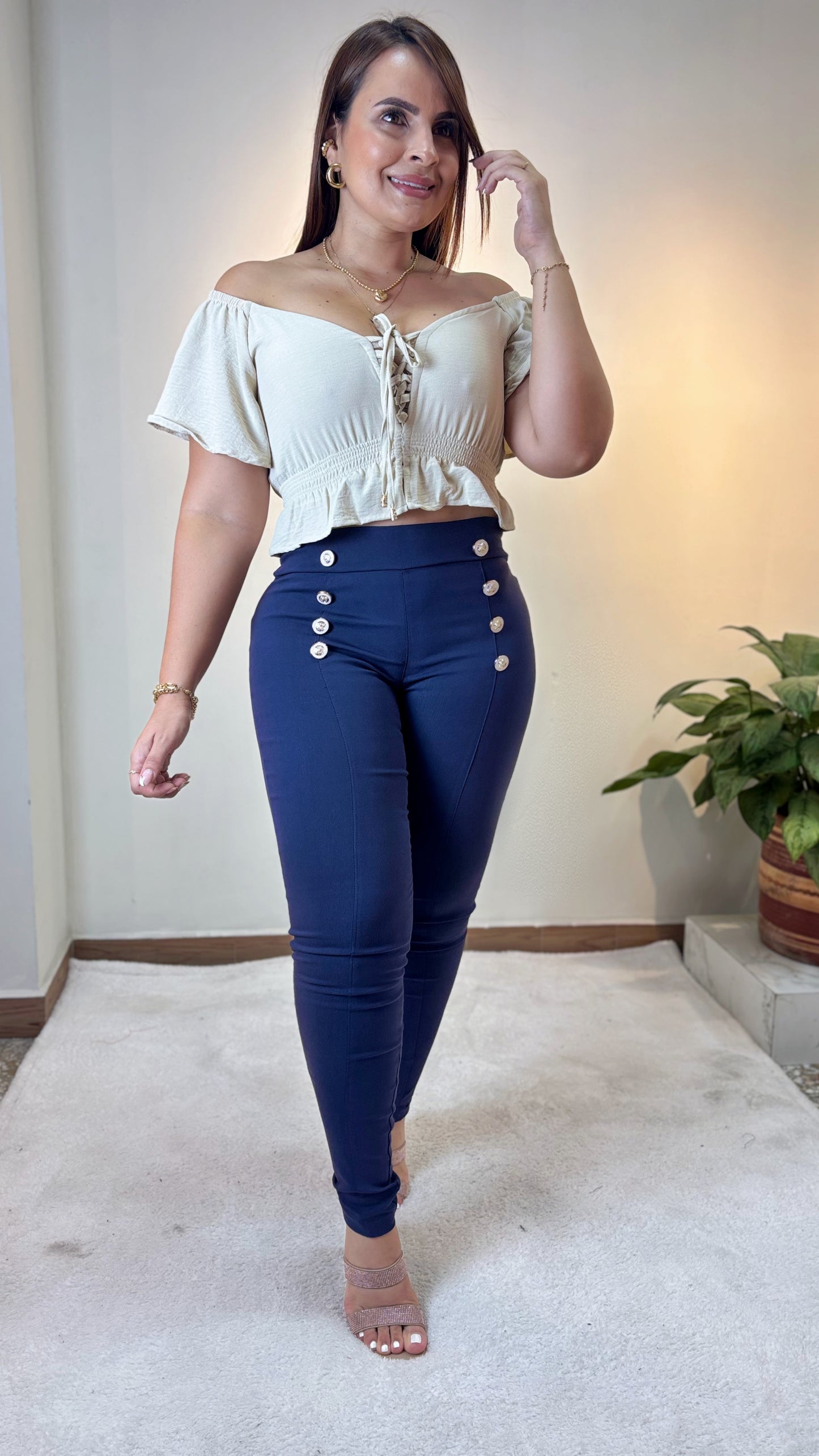 PANTALÓN THOMAS BENGALINA BOTONES DORADOS ✨